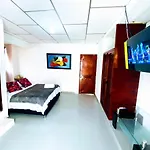 LA Perla Sabanera CTG